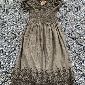 Pretty Max Studio Gray Ruched Summer Dress